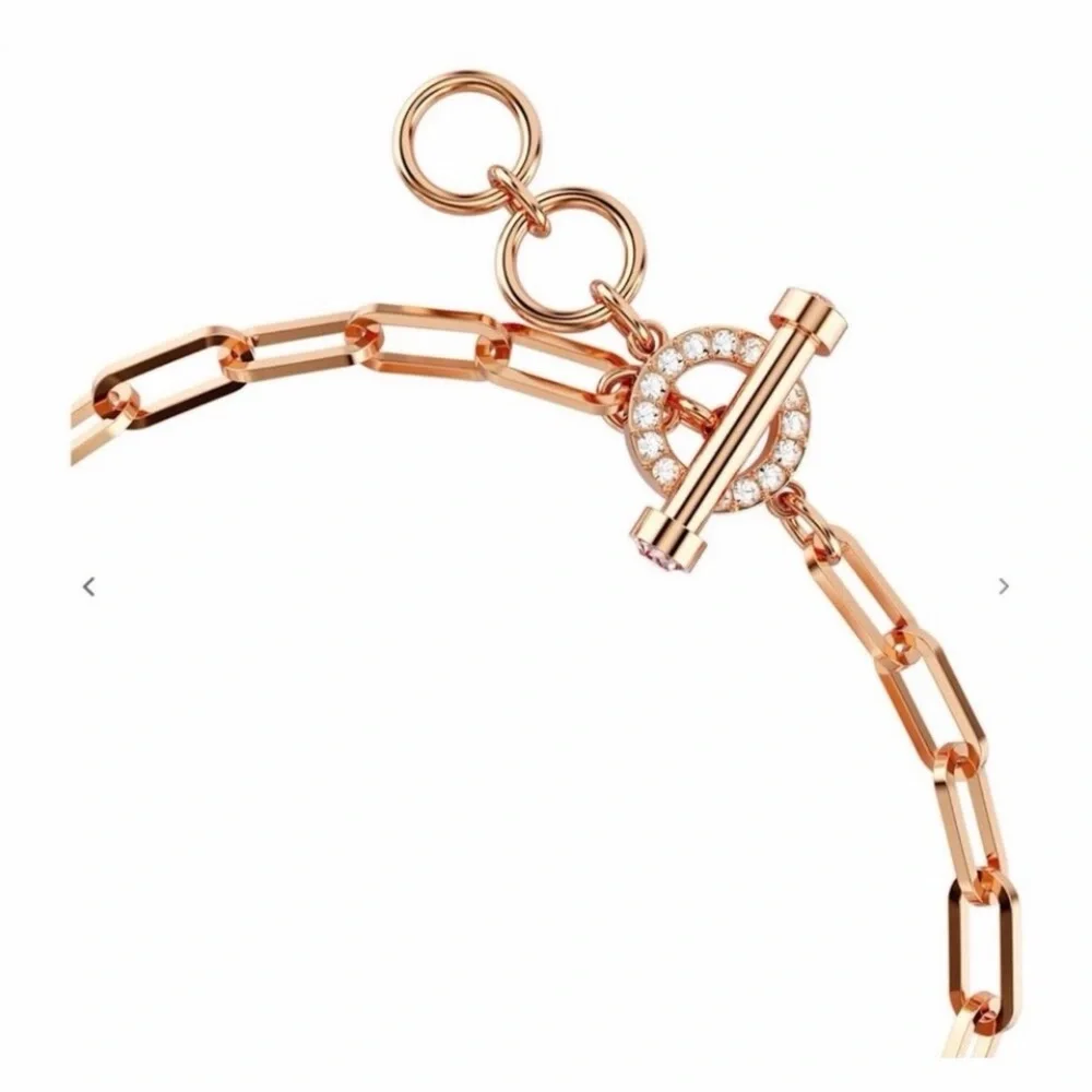 SWAROVSKI Pink Teddy bracelet Bear, Pink, RoseRose Gold Bracelet
Charm - Picture 4 of 5